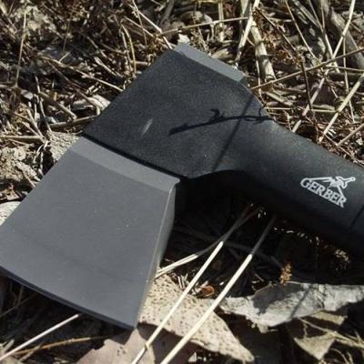 Sekera GERBER Combo Gator Axe II s pilkou