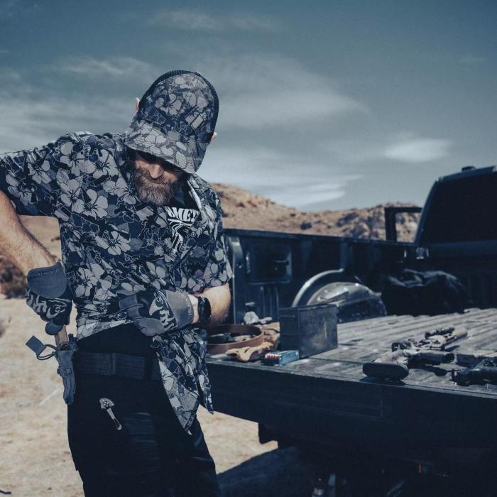 Čepice HAWAIIAN TRUCKER DARK OPS