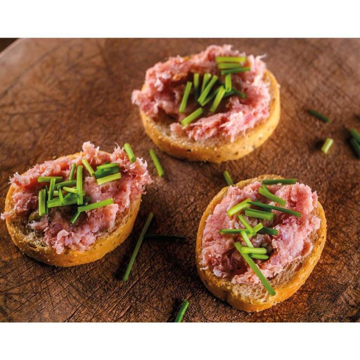 Lančmít z klobásy v plechovce 200g